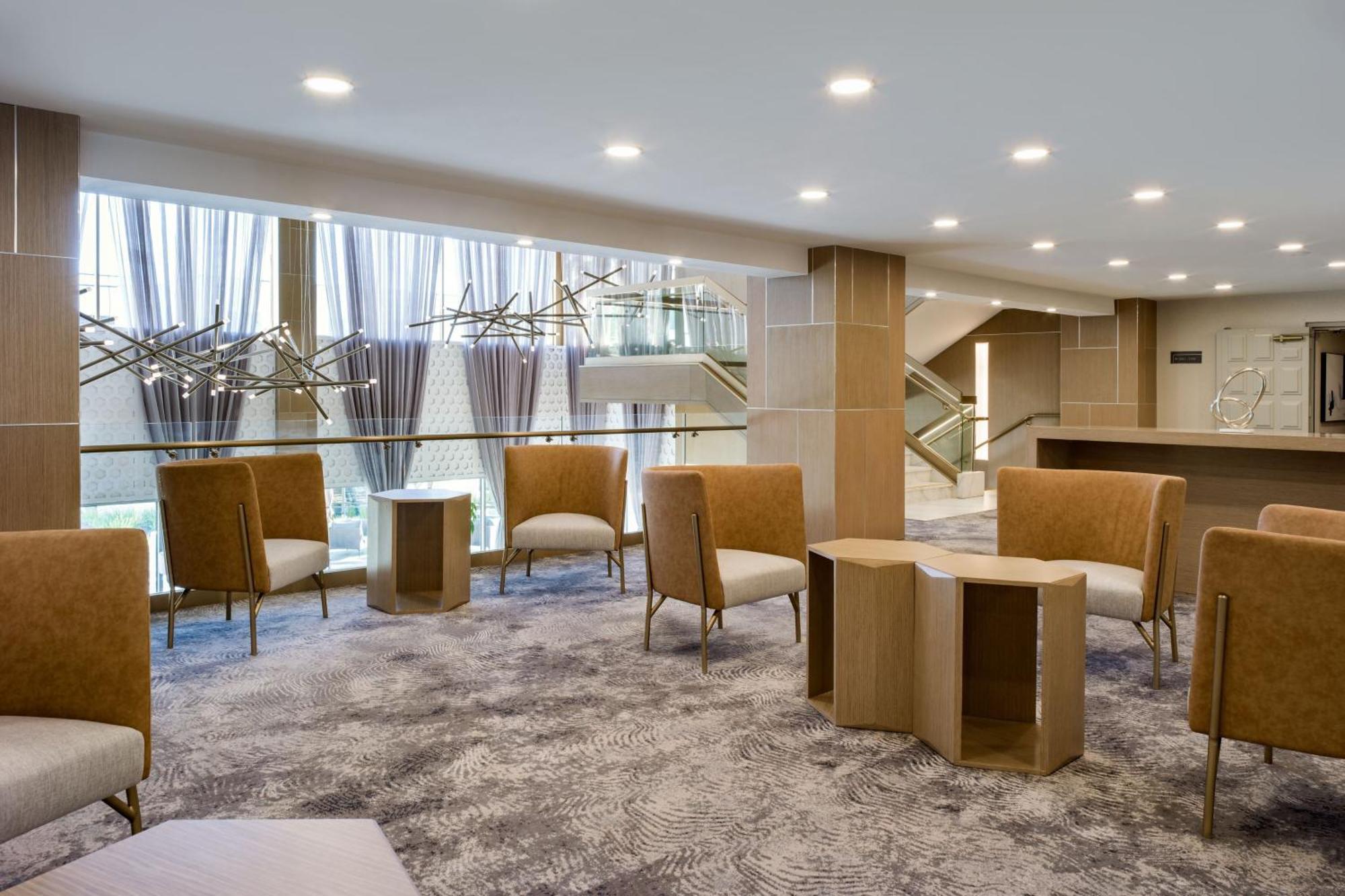 Delta Hotels By Marriott Ontario Airport Екстериор снимка