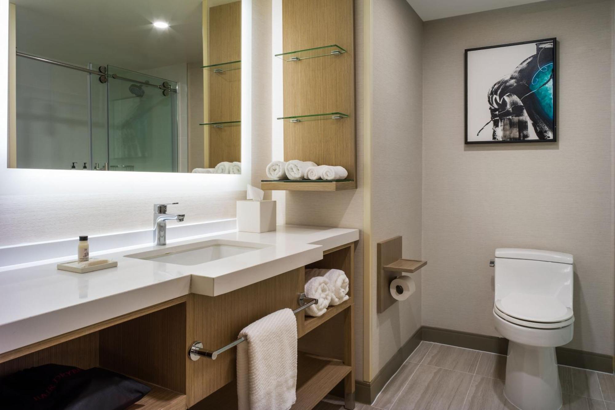 Delta Hotels By Marriott Ontario Airport Екстериор снимка