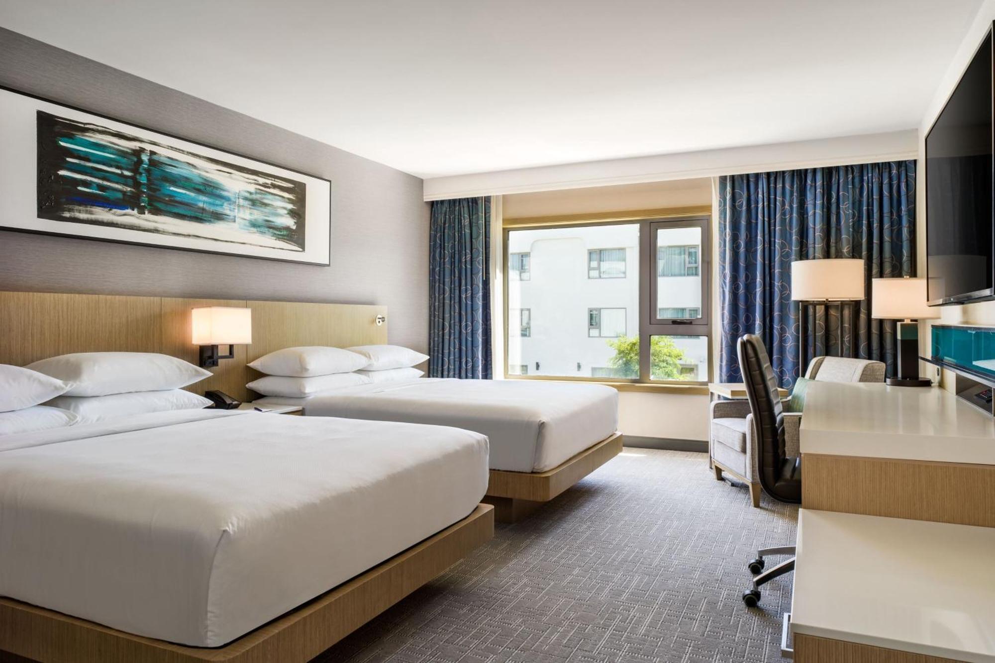 Delta Hotels By Marriott Ontario Airport Екстериор снимка