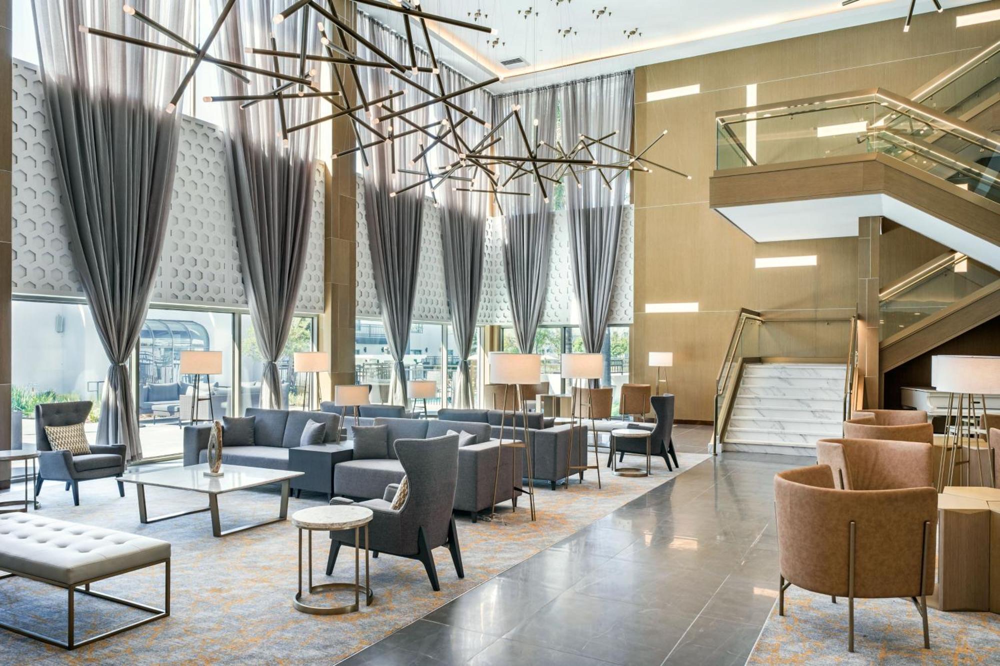 Delta Hotels By Marriott Ontario Airport Екстериор снимка