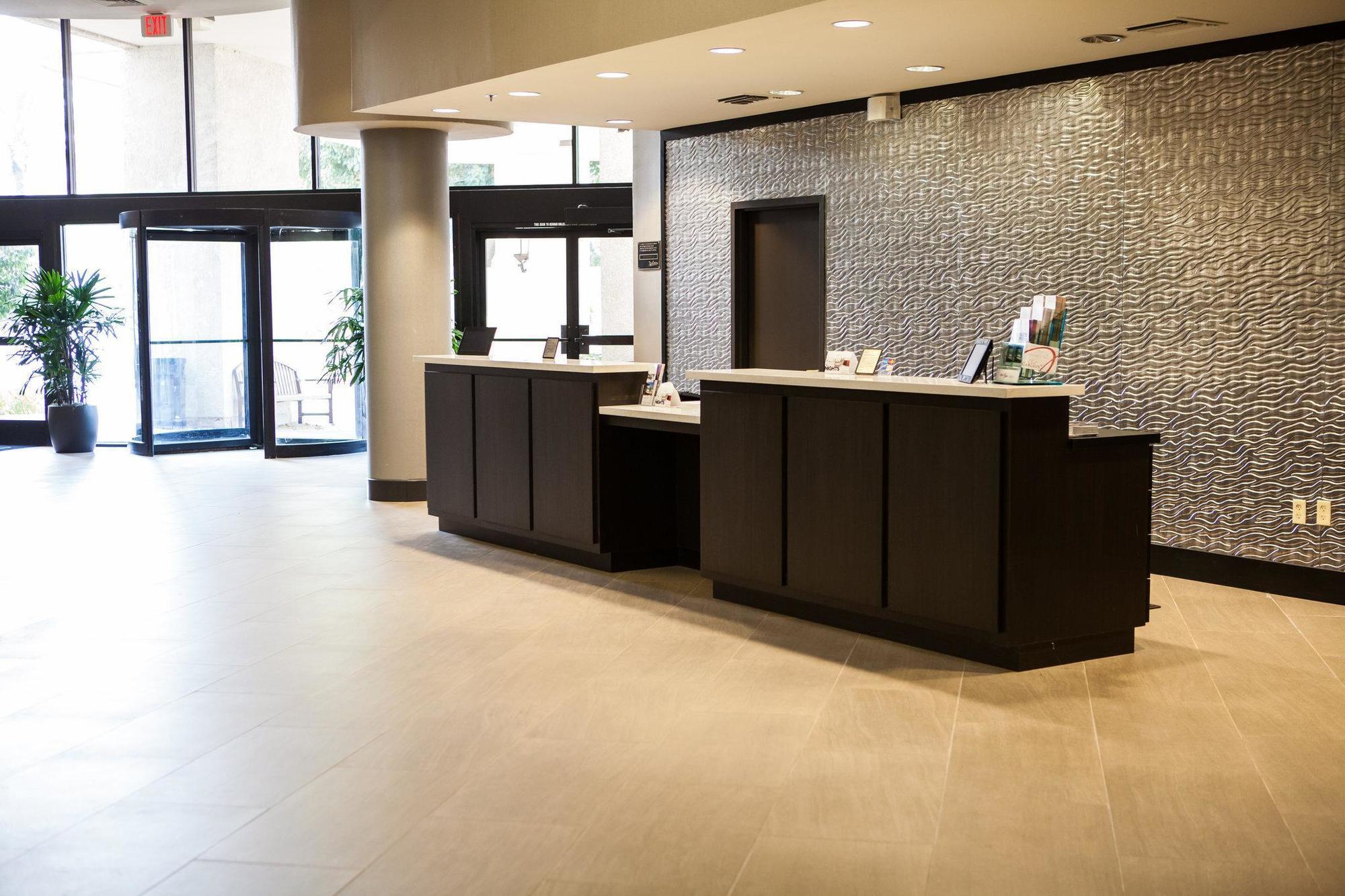 Delta Hotels By Marriott Ontario Airport Екстериор снимка